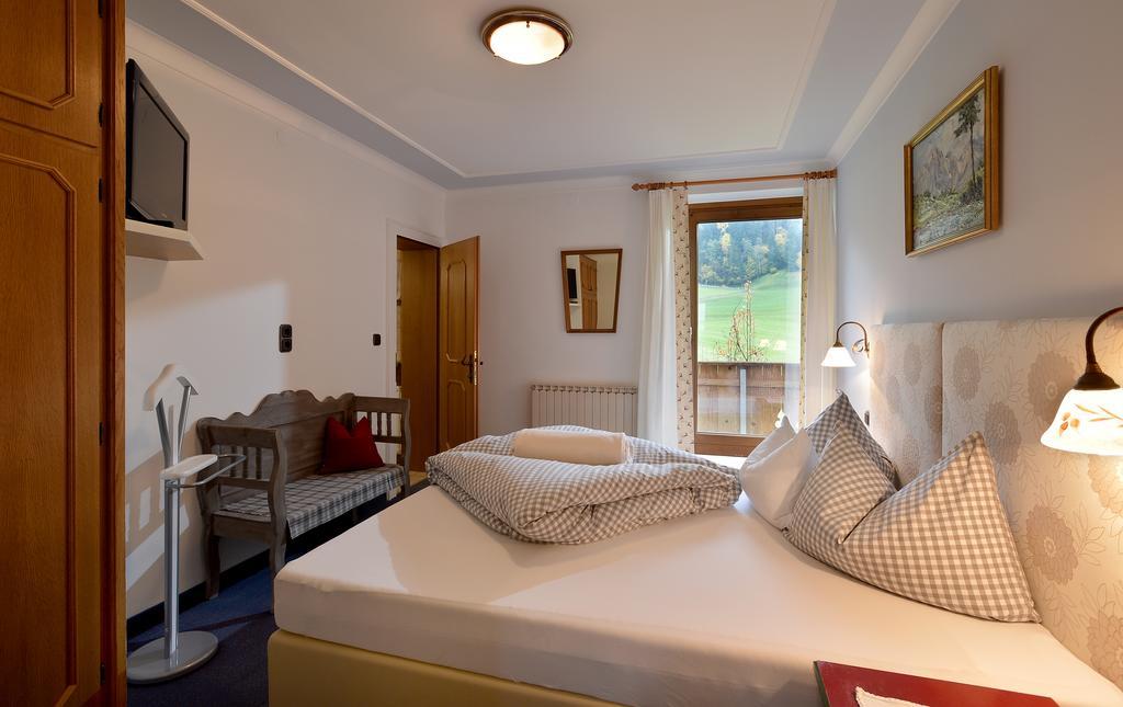 Landhaus Kumbichl Майргофен Номер фото